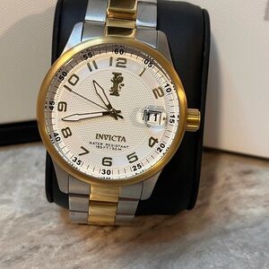 Invicta 15260 Two-Tone Stainless Steel Gold Bezel
